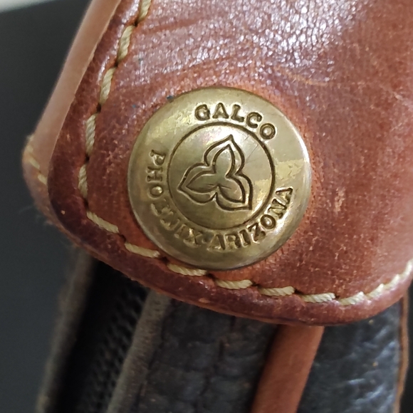 Galco leather stylish conceal and carry shoulder bag 🔥🔥🔥 - Picture 9 of 14